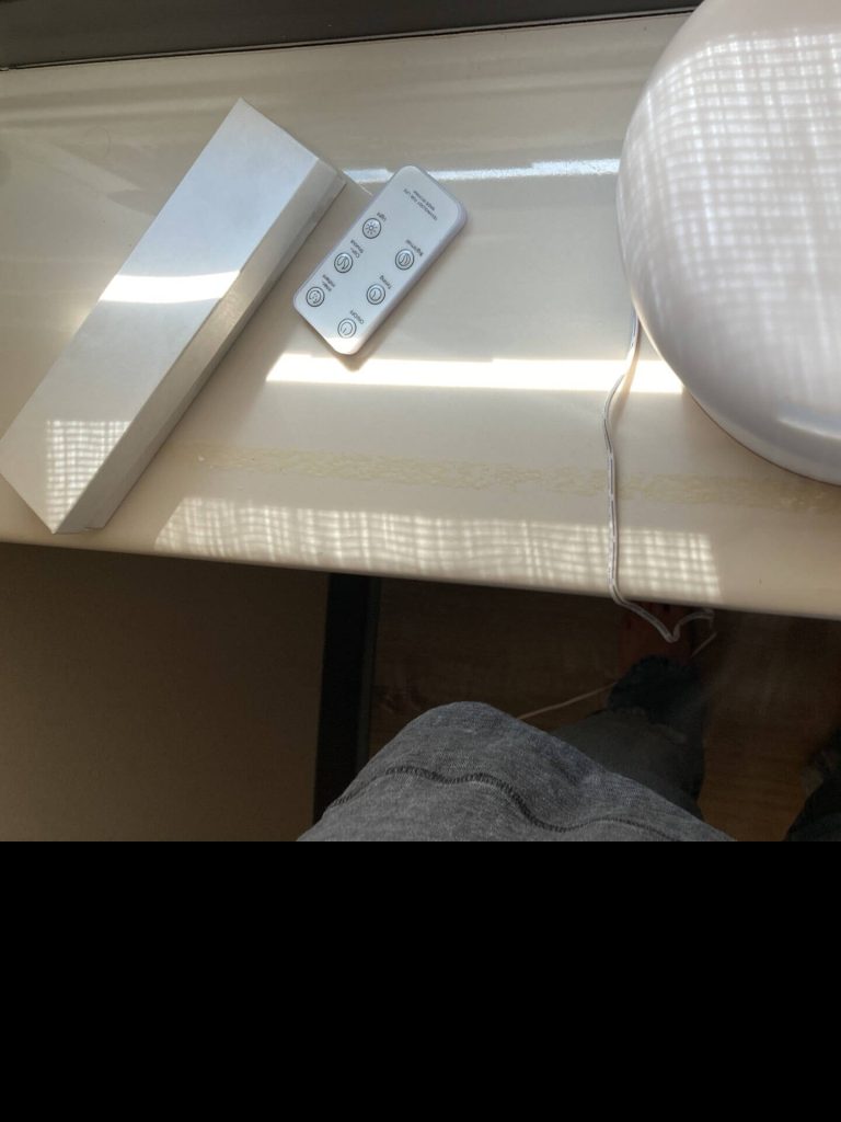 The diffuser and the remote to operate it.